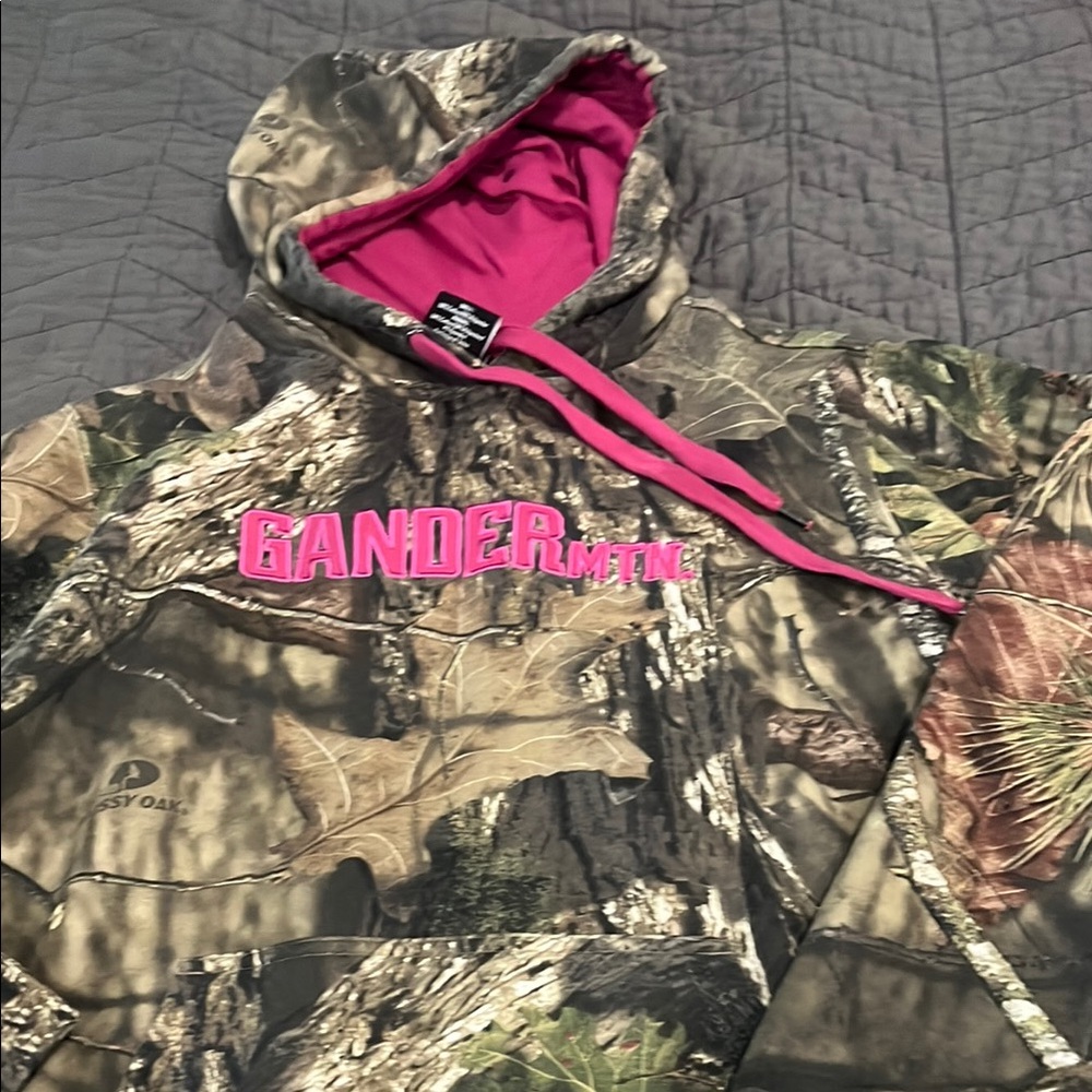 Gander Mountain Brown and Pink Camouflage Hoodie